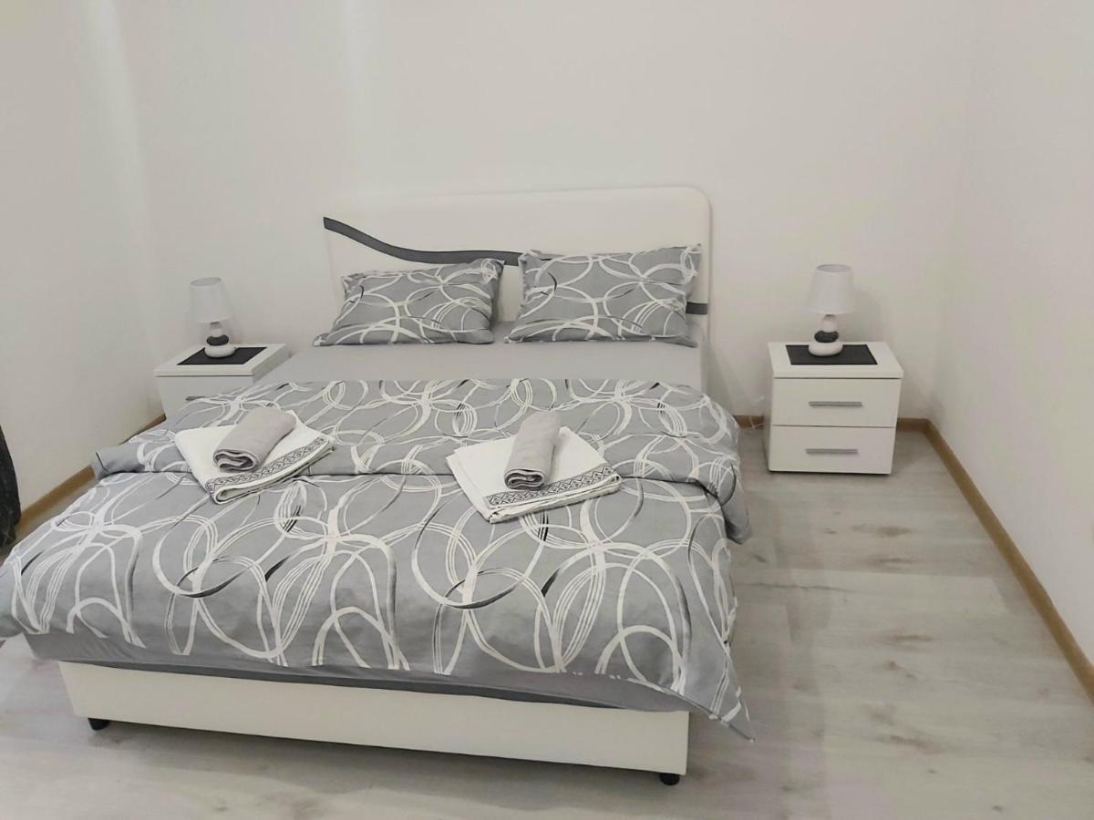 Apartment Marina 2 Kotor Extérieur photo